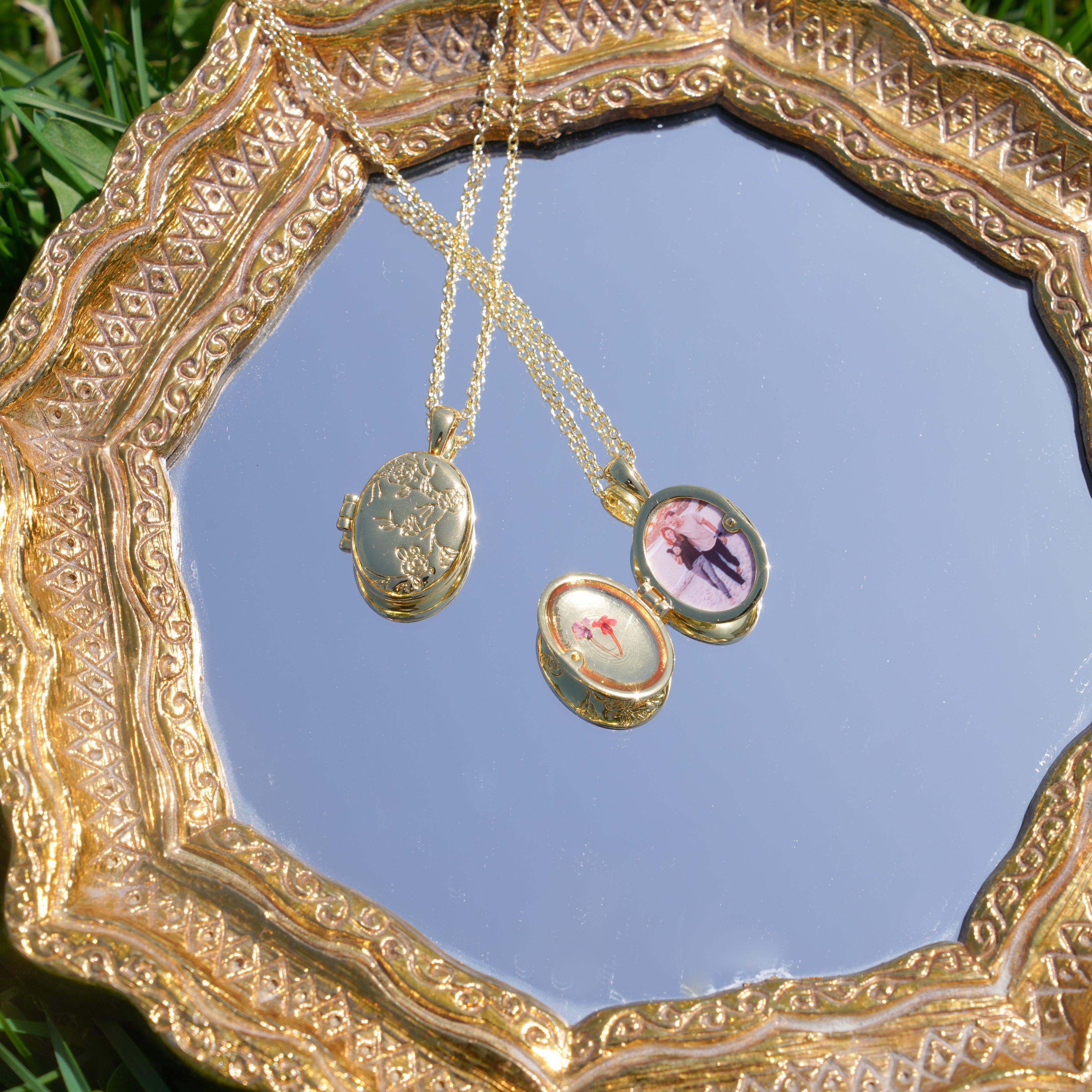 Locket Color:Unselected